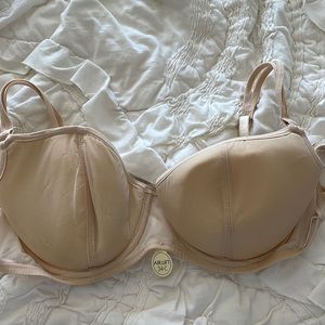 BNWT La Senza Air-lift bra